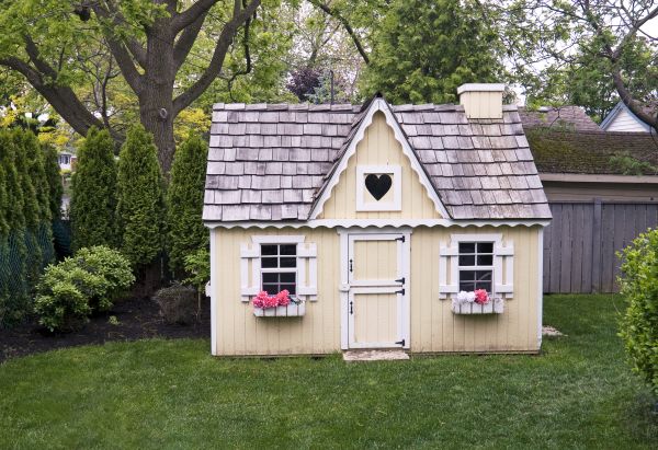 Playhouse Assembly in San Angelo