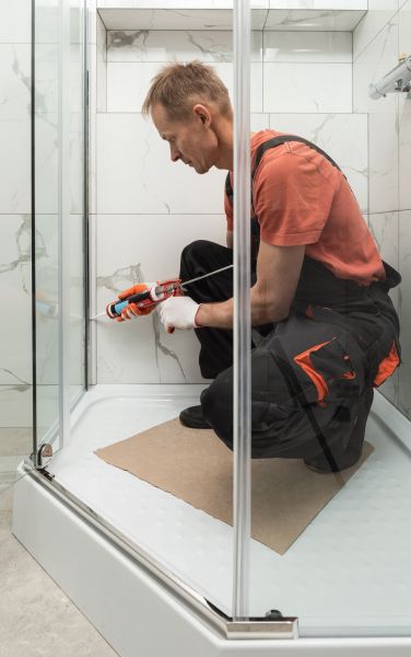 Shower Caulking Replacement in San Angelo