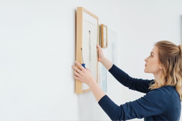 Picture Hanging Service in San Angelo
